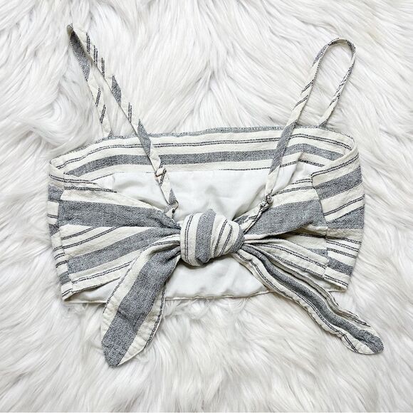 Forever 21 Striped Crop Top White and Blue Size Small - Picture 3 of 5